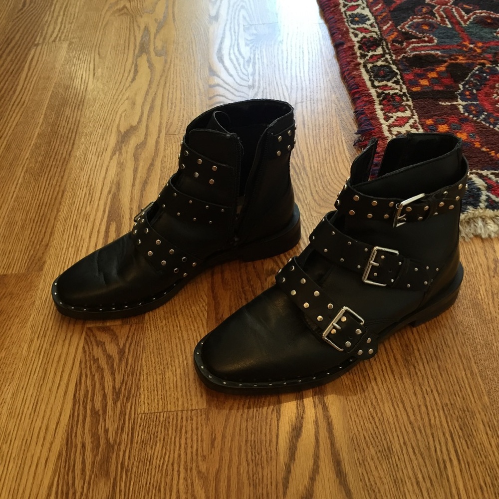 Black Stylish Boots from Florence, Italy